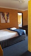 Royal Palms Motor Inn