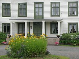 Sikfors Herrgård