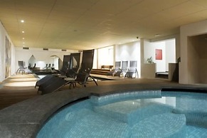 The Vista Hotel