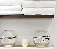 Windfalls Boutique Hotel