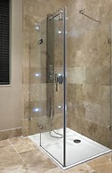 Windfalls Boutique Hotel