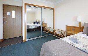 Woodland Bay Hotel