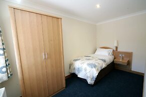 Woodland Bay Hotel