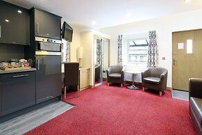 Woodland Bay Hotel