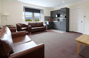Woodland Bay Hotel