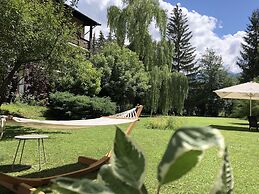 Hotel Lacour