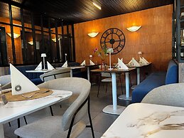 Hotel Lacour