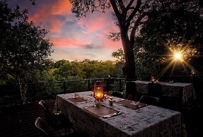 Kubu Safari Lodge