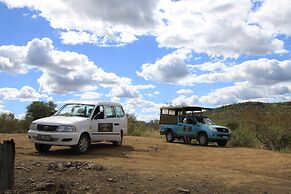 Kubu Safari Lodge