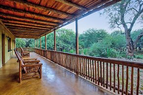 Kubu Safari Lodge
