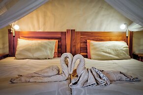 Kubu Safari Lodge