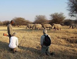 Kubu Safari Lodge