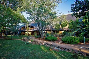Kubu Safari Lodge