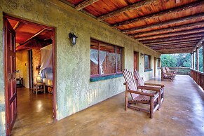 Kubu Safari Lodge