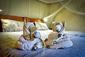 Kubu Safari Lodge