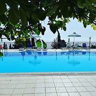 Aronis Apartments