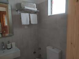 Aronis Apartments