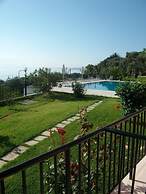 Aronis Apartments