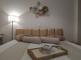 Aronis Apartments