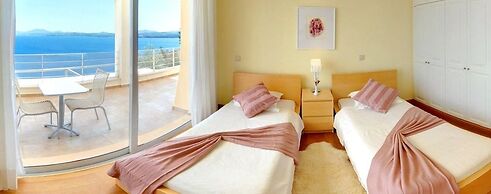 Corfu Luxury Villas