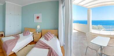 Corfu Luxury Villas