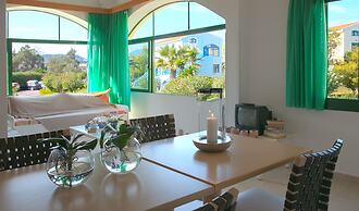 Govino Bay