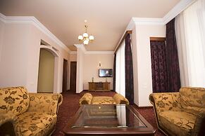 Hotel Russia