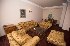 Hotel Russia