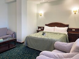 Hotel Russia