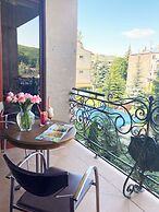 Hotel Russia