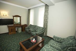 Hotel Russia
