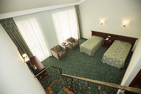 Hotel Russia