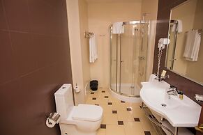 Hotel Russia