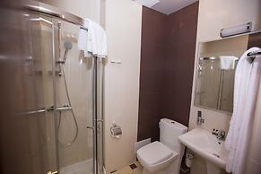 Hotel Russia