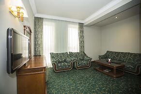 Hotel Russia