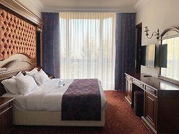 Hotel Russia