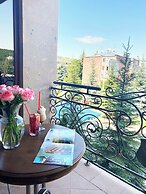 Hotel Russia