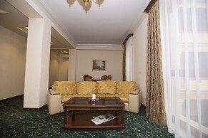 Hotel Russia