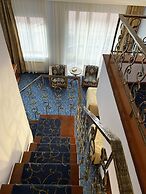 Hotel Russia