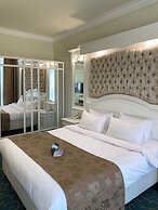 Hotel Russia