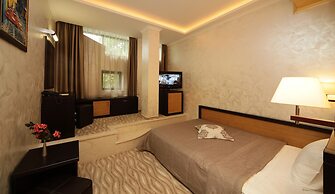 EfBet Hotel