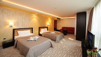 EfBet Hotel