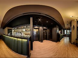 EfBet Hotel