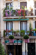 THC Latina Hostel