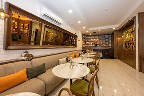 The Marions Suite Hotel