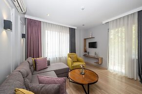 The Marions Suite Hotel