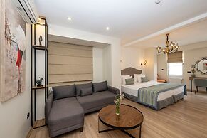 The Marions Suite Hotel