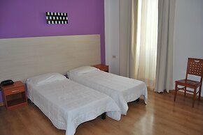Alabarda Hotel