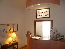Alabarda Hotel