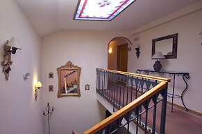Hotel Arco San Vicente
